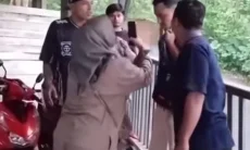 Viral Keluarga Kades di Garut Diduga Intimidasi Warga yang Kritik Dana Desa
