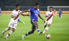 3 Gol dari 18 Laga, Ramon Tanque Mandul Lagi  dan Terancam Absen karena Cedera