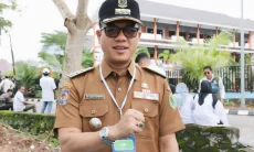 Dadang Supriatna Hadiri Peresmian 166 Sekolah Rakyat di Banjarbaru