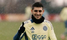 Gaston Avila Gabung Persib Hoaks, Resmi Dipinjamkan Ajax ke Rosario Central