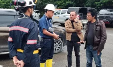 Duet Politisi PDI Perjuangan Coba Selamatkan Warga yang Ada di Gue Emas Antam