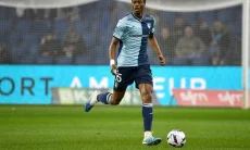 Nilai Pasar Terence Kongolo Terjun Bebas, Pernah Sentuh Rp250 Miliar saat di Klub Inggris