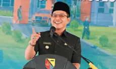 Bupati Dadang Menyapa Warga Kabupaten Bandung Lewat Program Bunga Desa