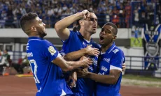 Skor Akhir Persis 0-1 Persib, Puncak Klasemen Dingin bagi Pasukan Bojan Hodak