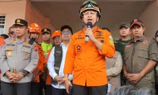 Gercep Tangani Longsor Pasirlangu Cisarua, Basarnas Kerahkan Lebih dari 450 Personel dan 12 Drone