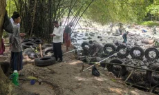 Warga Benda Kerep Kota Cirebon Bangun Pengaman Sungai Sendiri Lantaran Usulan Bertahun-tahun Tak Digubris 