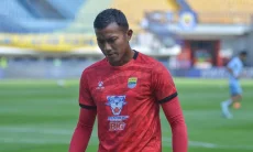 Clean Sheet 10 Laga, Ini Sederet Rekor Teja Paku Alam Usai Persib Tekuk PSBS Biak
