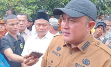 Pemkab Bogor Siapkan Rp375 Juta untuk Bantuan Sewa Rumah Pengungsi Bencana
