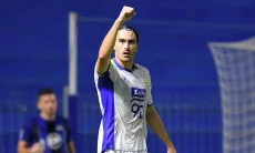 Persis vs Persib Skor 0-1 Babak Pertama: Andrew Jung Cetak Gol
