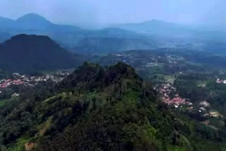 Seribu Bukit, Sejuta Pesona: Wajah Alam Sukamakmur di Timur Bogor