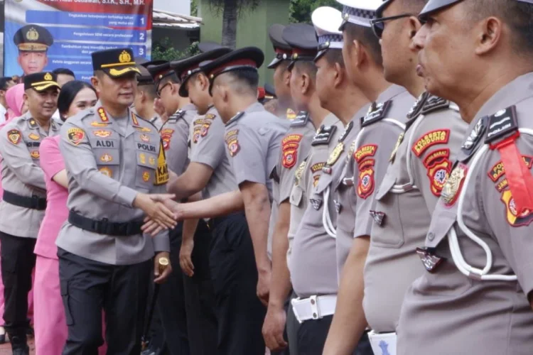 Ratusan Personel Polresta Bandung Naik Pangkat, Kapolresta Tekankan Profesionalisme dan Pengabdian