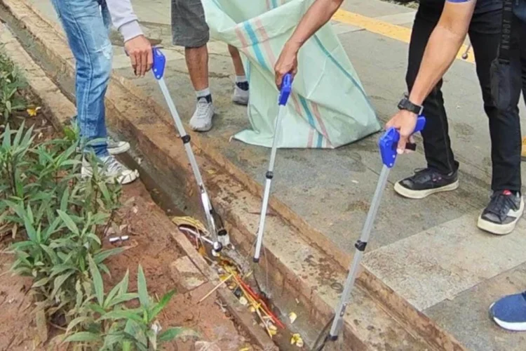 Dukung Target Adipura 2026, Pemkot Bogor Gandeng bank bjb dan PWI Gelar Aksi Jumat Bebersih