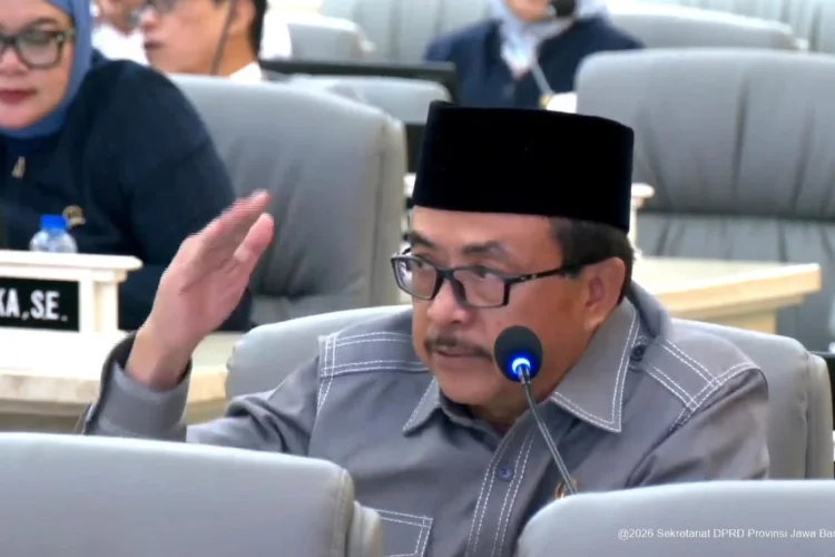 Sidang Paripurna Perdana DPRD Jabar di 2026 Penuh Interupsi