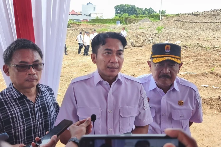 Wabup Cirebon Janji Cek Fisik Proyek Mini Zoo Plangon