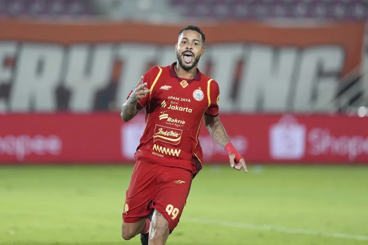 Takut Disebut Pengkhianat, Maxwell Souza Dikabarkan Batal Gabung ke Persib