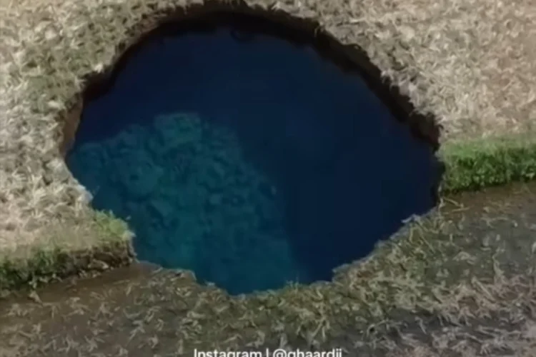 Bukan Karena Runtuhan Batu, Badan Geologi Ungkap Penyebab Sinkhole di Limapuluh Kota