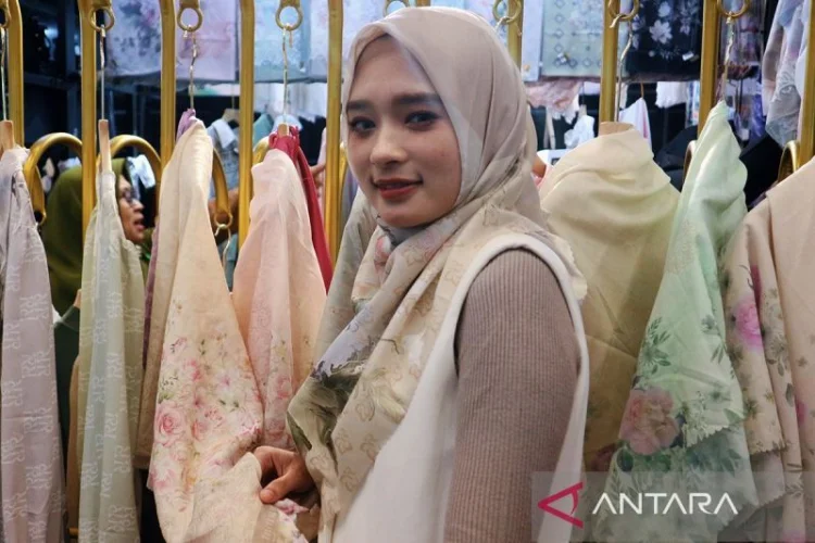 Laporan Inara Rusli soal Akses Ilegal CCTV  Naik ke Penyidikan