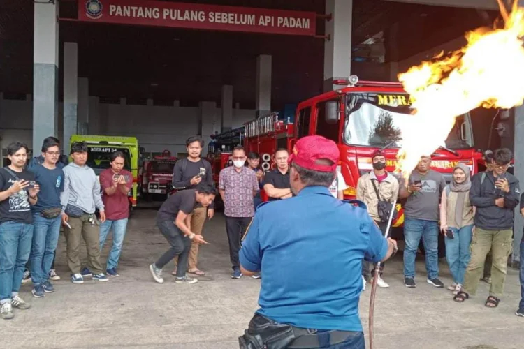 Percepat Pemadaman Api dan Penyelamatan, Damkar Kabupaten Bogor Gunakan Aplikasi Simpadampro dan IOT