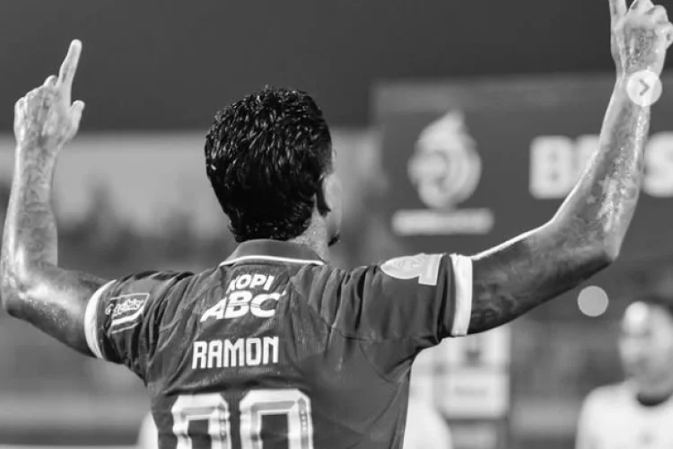 Andrew Jung Absen, Ramon Tanque Jadi Tumpuan Lini Depan Persib vs Persija