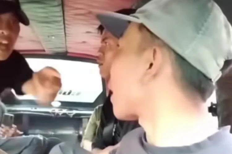 Sopir Angkot Ingatkan Penumpang Waspada Copet, Seorang Pria Justru Marah-marah