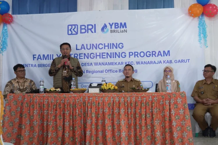 YBM BRILiaN Luncurkan Program Family Strengthening di Desa Wanamekar Garut
