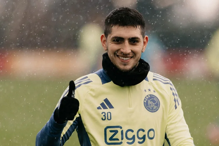 Gaston Avila Gabung Persib Hoaks, Resmi Dipinjamkan Ajax ke Rosario Central