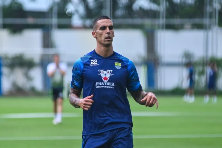 Alberto Rodriguez Menuju Persib Usai Gaston Avila Resmi Gabung Rosario Central