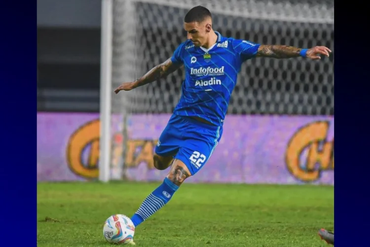 Alberto Rodriguez dan Rekam Jejak Gemilang Bersama Persib Bandung