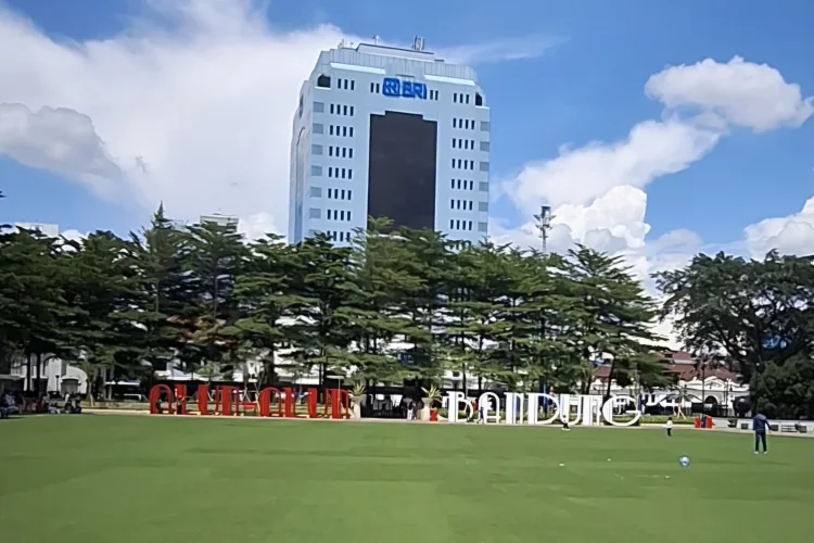 DPKP Kota Bandung Targetkan Taman Alun-alun dan Baksil Kembali Dibuka Bulan Ini