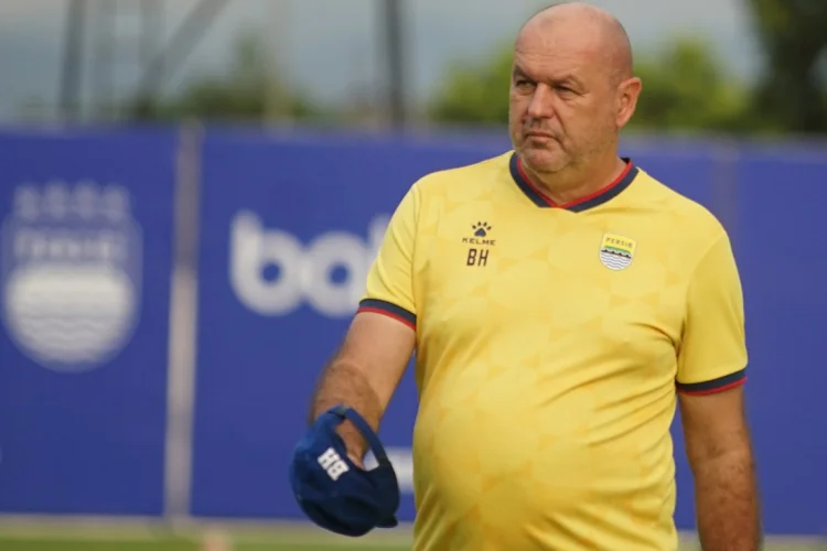 Jelang Persib vs Ratchaburi FC, Bojan Hodak Pastikan Bawa  Sergio Castel ke Thailand