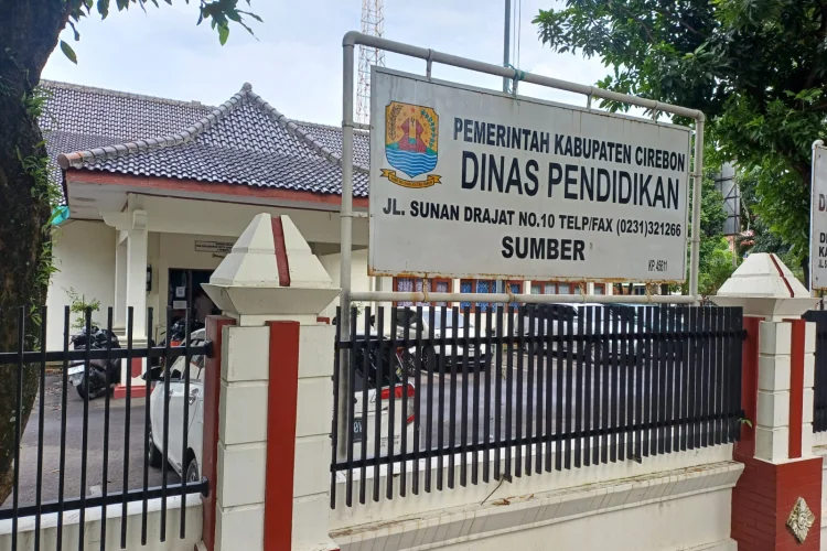 Disdik Kabupaten Cirebon Klarifikasi Temuan BPK-RI  Dana BKK Rp32 Miliar