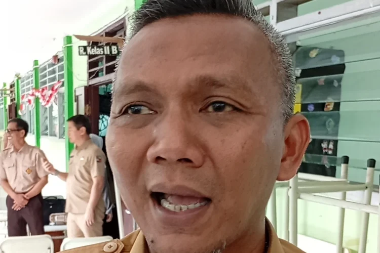 Jenal Minta Masyarakat Bantu Jaga Pohon dan Lingkungan