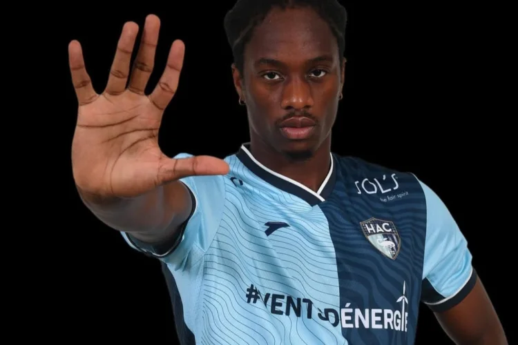 Riwayat Cedera Terence Kongolo Jadi Sorotan, Bek Belanda Ini Berkali-kali Absen Panjang