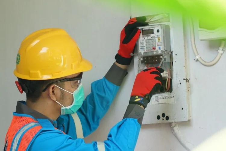 Fitur Penyambungan Sementara di PLN Mobile Mudahkan Pelanggan untuk Pasokan Listrik Acara atau Proyek