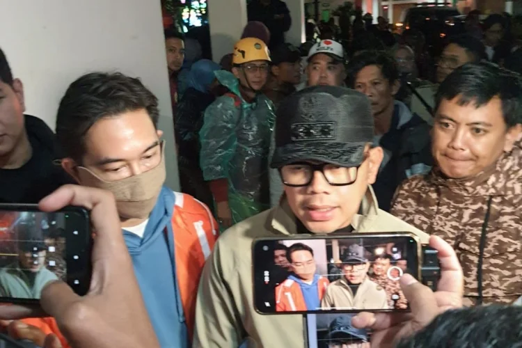 Arahan Presiden Tangani Bencana di Cisarua, Bima Arya: Percepatan Penanganan dan Penuhi Kebutuhan Warga