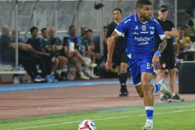 Berguinho Cetak Gol Perdana, Skor Persib vs PSBS Biak 1-0