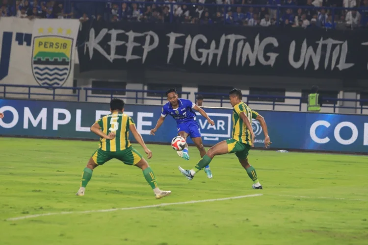 Persib Kalahkan PSBS Biak 1-0, Bojan Hodak: Yang Penting Menang