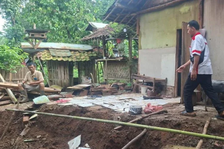 15 Unit Rumah di Tenjo Rusak Akibat Bencana Pergerakan Tanah