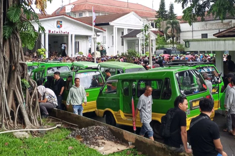 Penataan Angkot di Kota Bogor Berlanjut, Dishub Integrasikan dengan Moda Bus dan Kereta