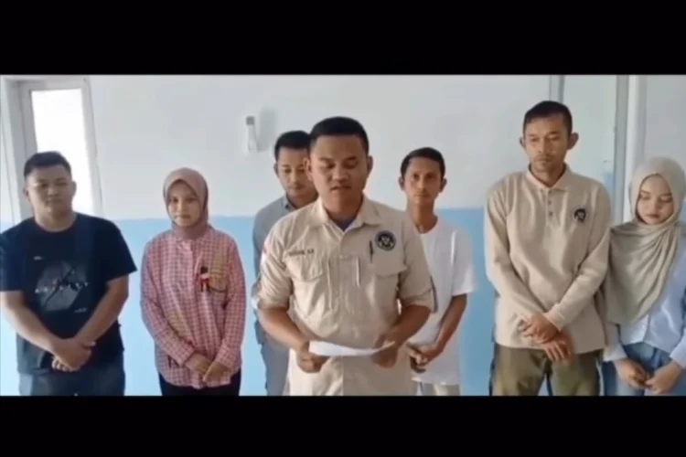 Viral MBG Disajikan Mentah, Kepala SPPG Cigembong Minta Maaf dan Ungkap Penyebabnya