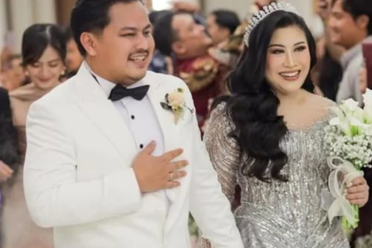 Akad Nikah Boiyen Pernah Diulang, Kini Rumah Tangganya di Ujung Perceraian