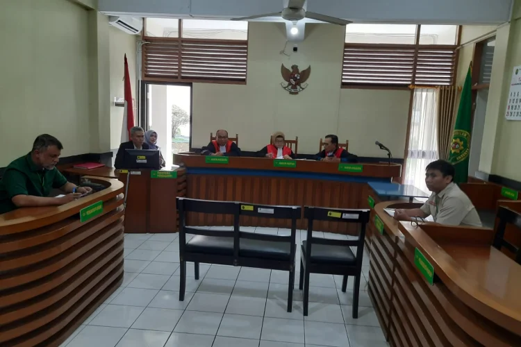 Utang Rp35 Miliar Tak Dibayar, Sunjaya Seret Bupati Cirebon ke PN Bandung