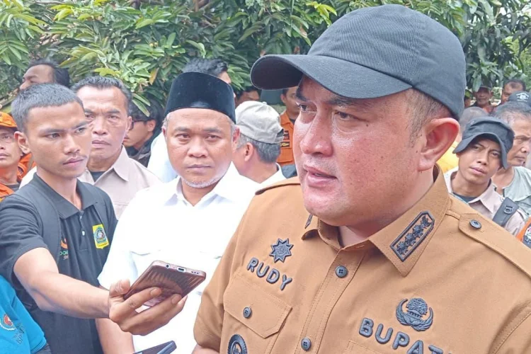 Pemkab Bogor Siapkan Rp375 Juta untuk Bantuan Sewa Rumah Pengungsi Bencana