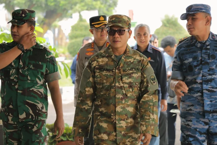 Tak Terjangkau Akses Darat, 8 Ton Benih Tanaman Ditebar dengan Metode Aeroseeding 