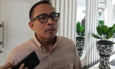 Disdik Jabar Ingatkan Bahaya Gawai, Sekolah Diminta Perkuat Kebiasaan Menulis Tangan