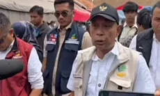 Tinjau Bencana Pasirlangu, Wamensos Pastikan Kebutuhan Warga Terdampak Terpenuhi