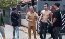 Ibu di Bandung Minta Bantuan Rawat Anak ODGJ, Ngadu ke Gedung Pakuan Tak Direspon