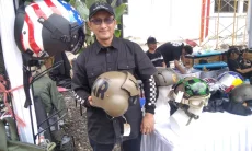Helm dan Aksesori, Jejak Cinta Taufic pada Dunia Militer
