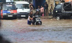 FOTO : Banjir Jalan Cicalengka-Majalaya