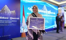 Bunda PAUD Kabupaten Bandung Terima Penghargaan BBPMP Award Kemendikdasmen